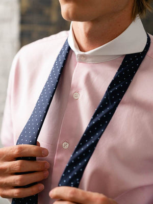 Close up of model wearing extreme cutaway collar pink premium contrast shirt