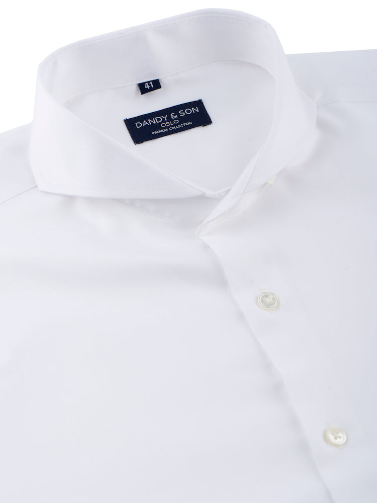 Dandy & Son Extreme Cutaway shirt in white premium cotton flat lay 
