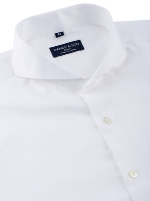 Dandy & Son Extreme Cutaway shirt in white premium cotton flat lay buttoned up 