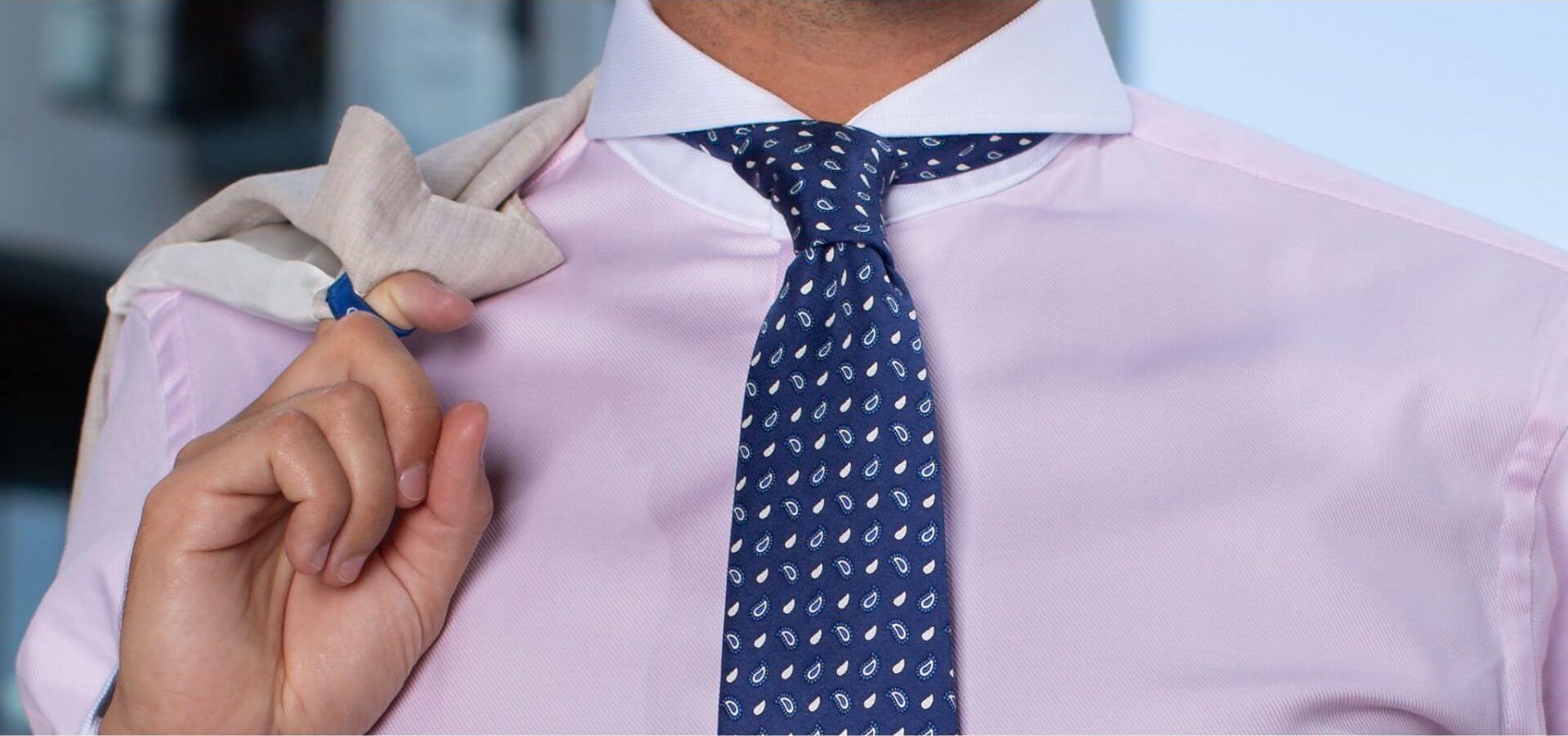 Mens Shirt Collars Pink Contrast Extreme Cutaway Collar with Tie On Model