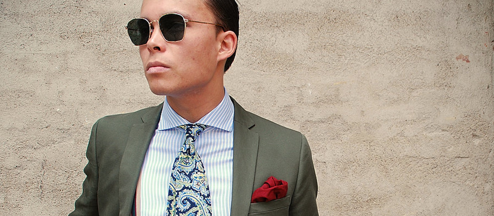 How to fold a pocket square in four different ways