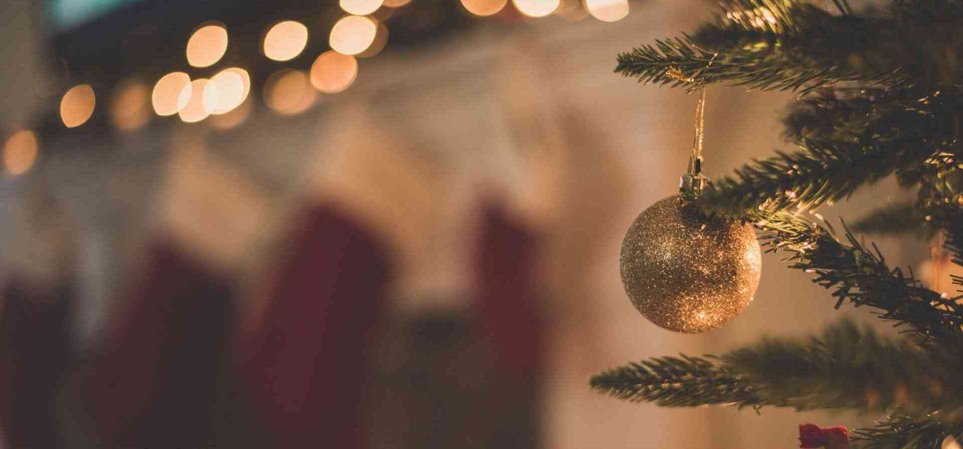Christmas Gift Guide for Sharp-Dressed Men