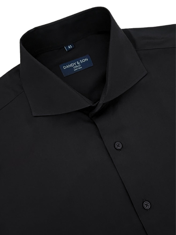 Dandy &amp; Son Cutaway Collared shirt in black easy-iron fabric side view