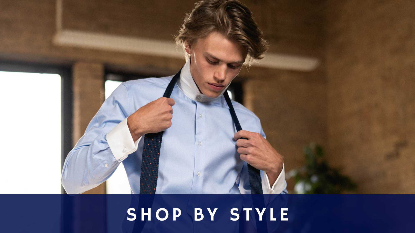 dandy and son extreme cutaway contrast collar blue and white on model