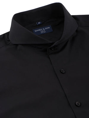Dandy & Son Extreme Cutaway shirt in black easy-iron fabric close up buttoned up