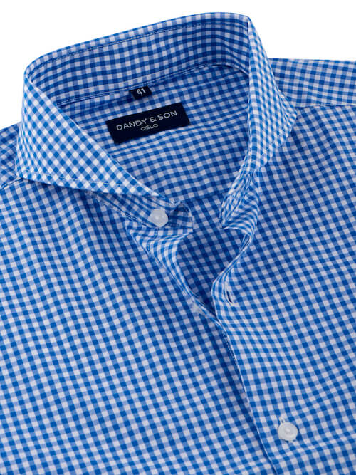 Dandy &amp; Son Extreme Cutaway shirt in blue gingham unbuttoned close up