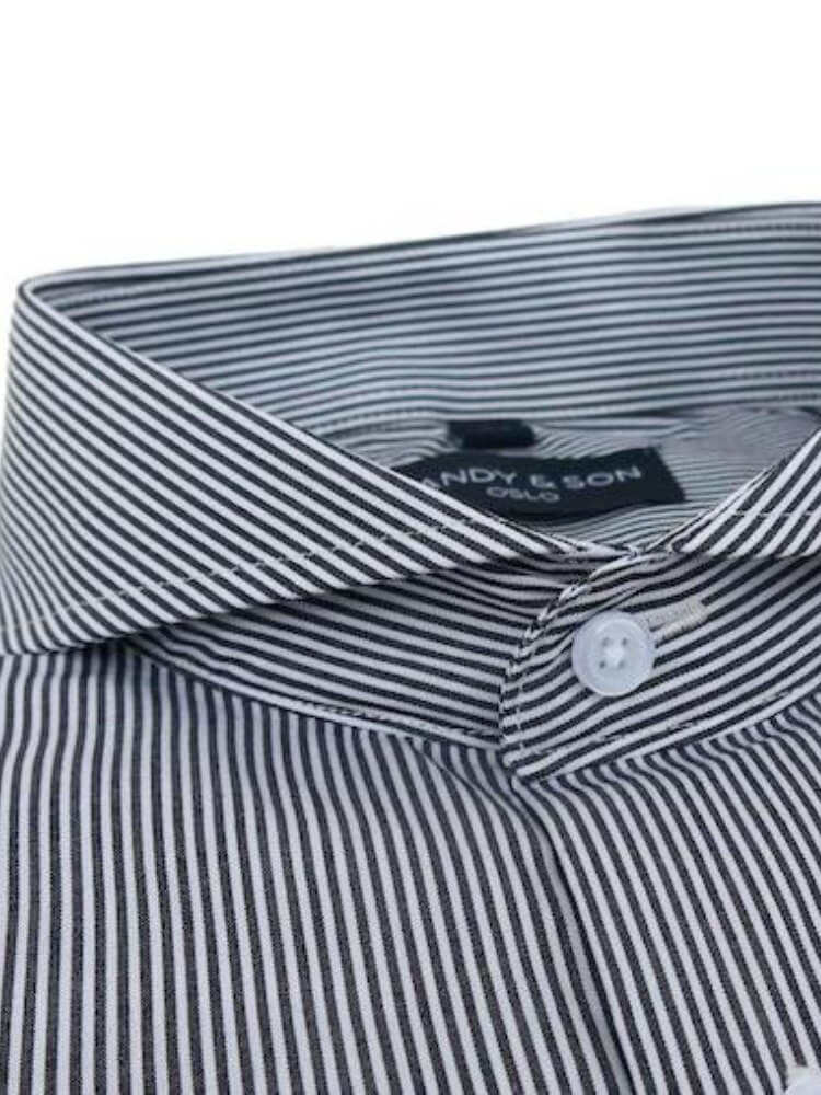 Dandy & Son Extreme Cutaway collar shirt in black stripe cotton