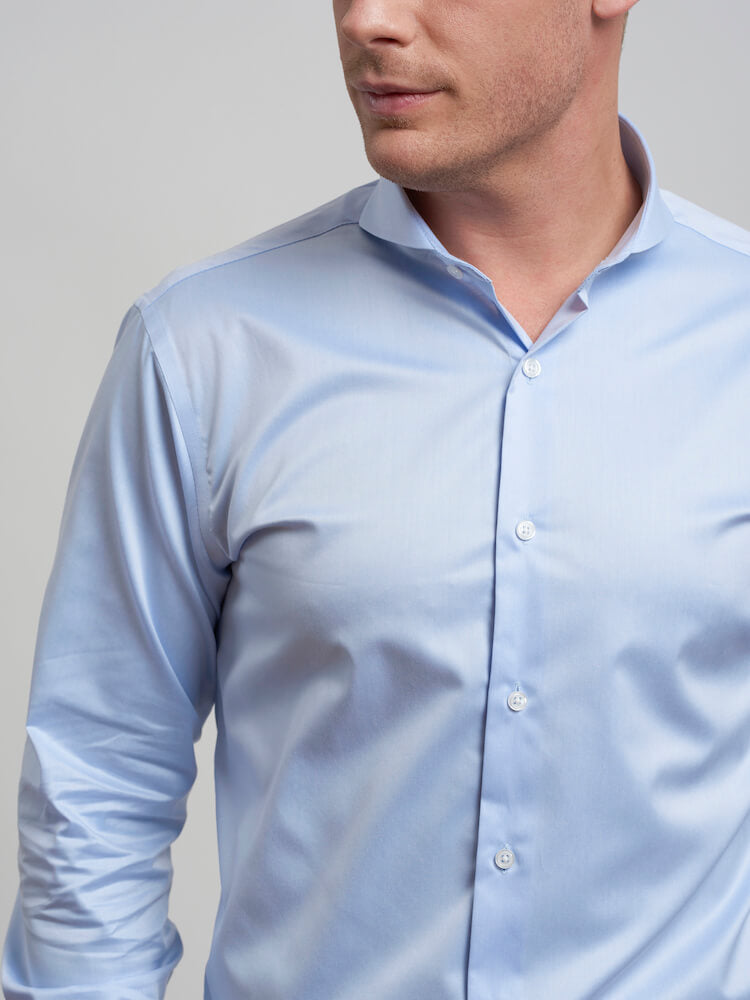 Extreme Cutaway Collar Light Blue Non-Iron Premium Shirt 37 / US 14 Extreme Cutaway Collar Light Blue Non-Iron Premium Shirt 37 / US 14
