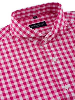 Dandy & Son Extreme Cutaway collar shirt in big gingham style cotton close up buttoned