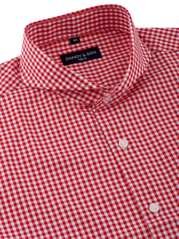 Dandy &amp; Son Extreme Cutaway collar shirt in red gingham style buttoned up