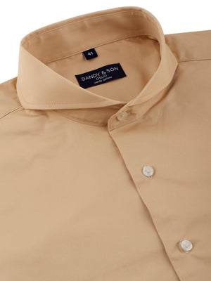 Limited Edition Extreme Cutaway Beige Cotton Shirt Buttoned Close Up