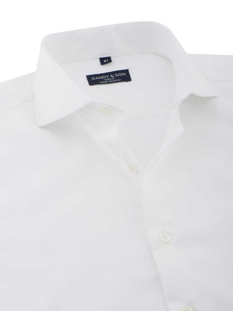 Dandy &amp; Son Cutaway Collar shirt in white premium fabric unbuttoned